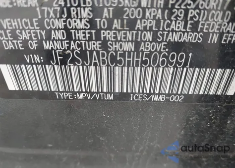 2017 Subaru Forester 2.5I z USA, uszkodzony, nr VIN JF2SJABC5HH506991